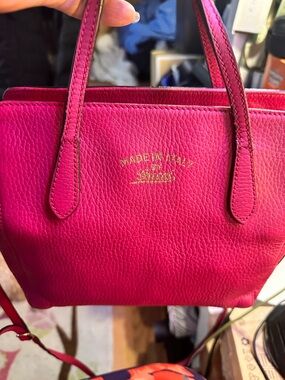 Gucci Small Hot pink Leather Tote Bag